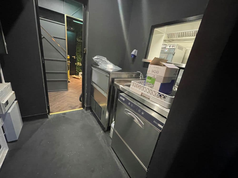 Ice machine and glasswasher at Balance Bar, New Romney