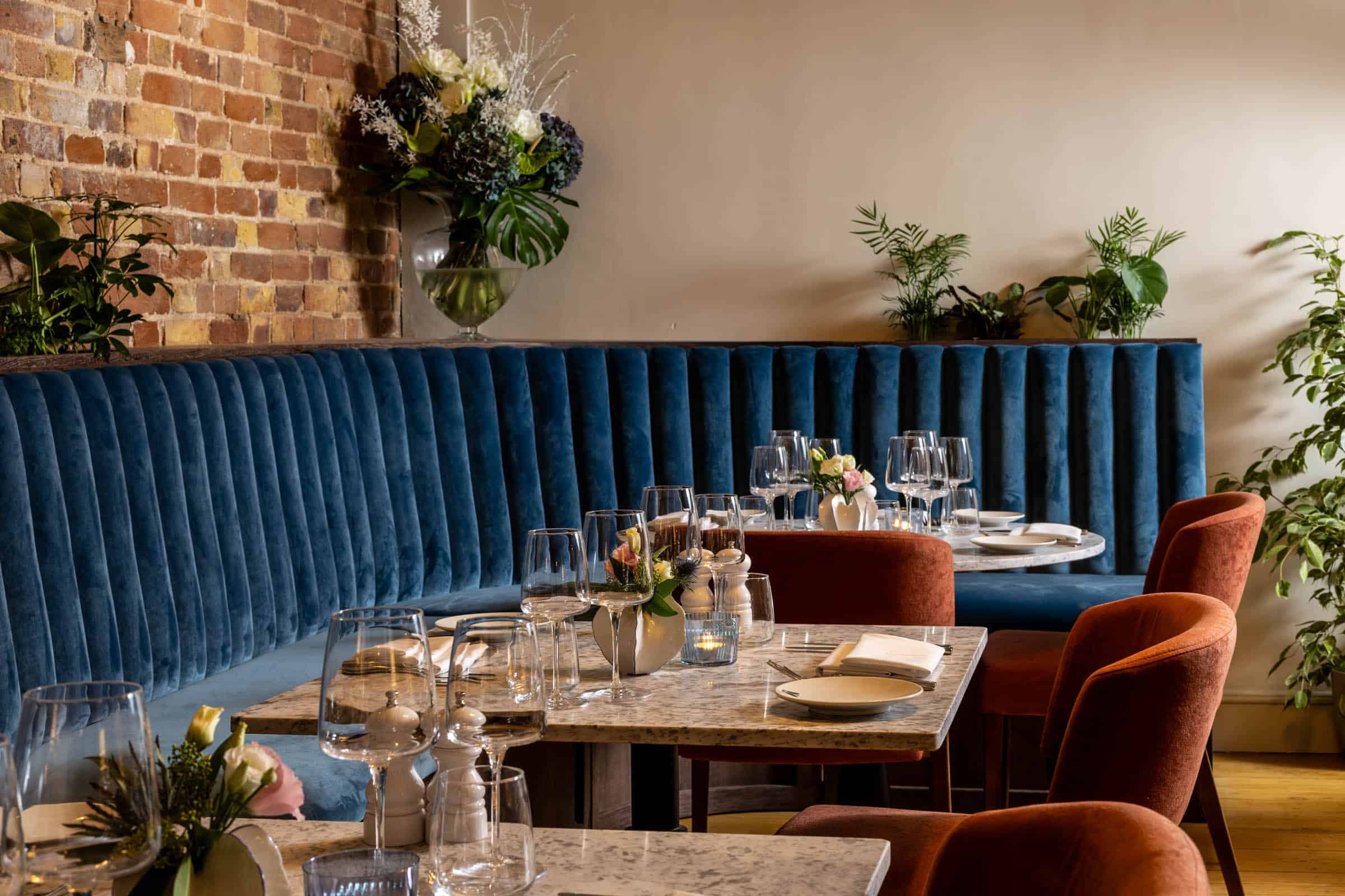 The Blue Pigeons restaurant dining area, Worth