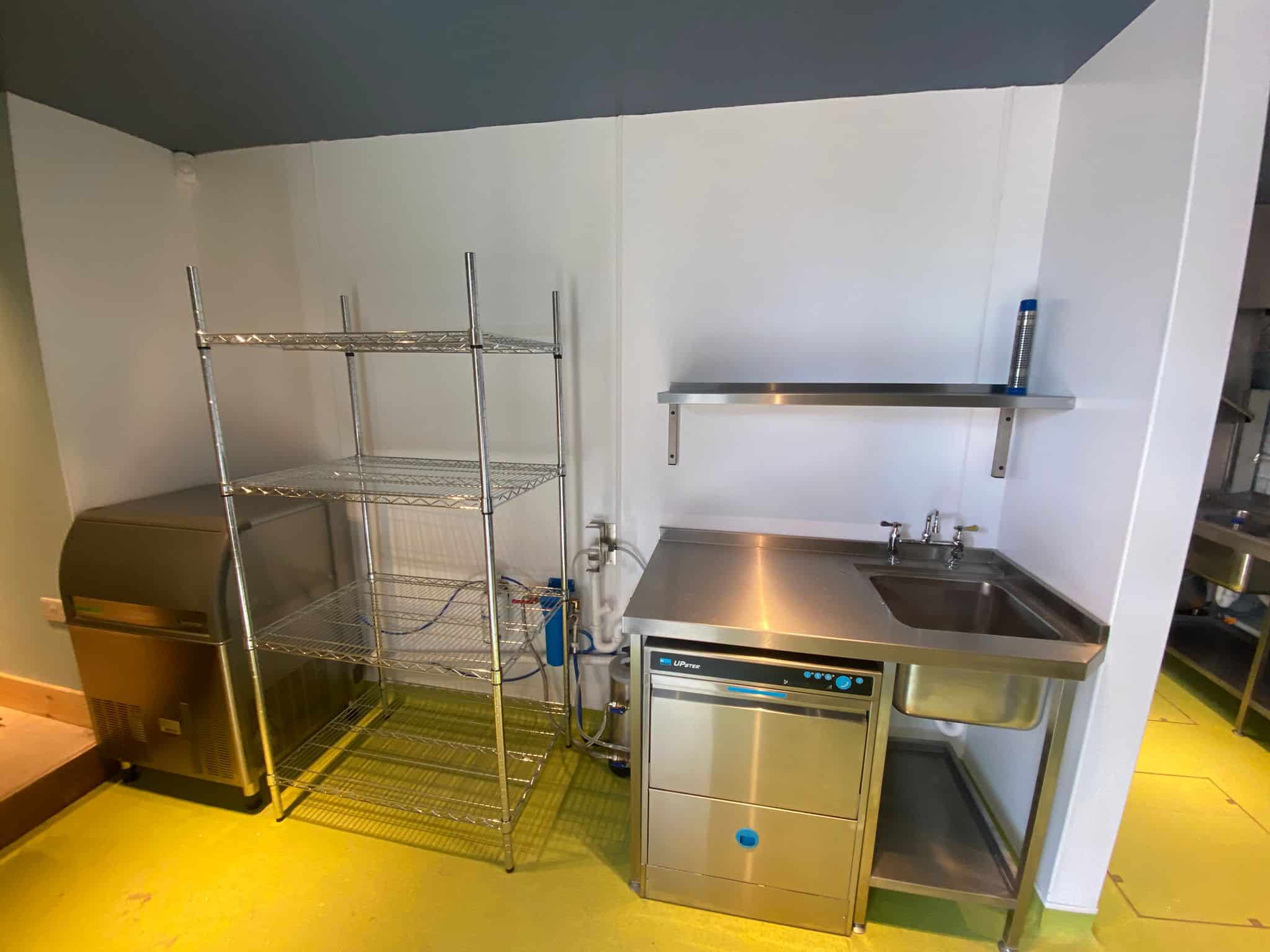 Glasswasher and ice machine station at The Kings Arms, Elham