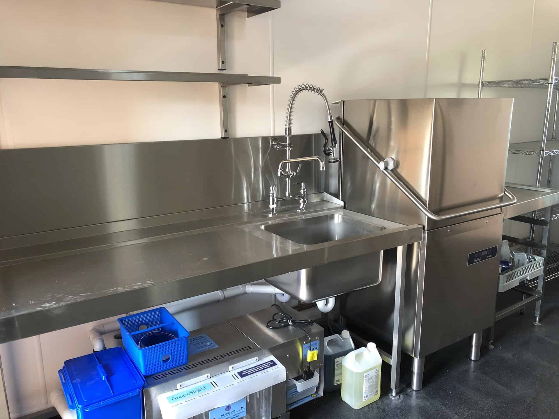 Tillingham, Rye — prep and sink area