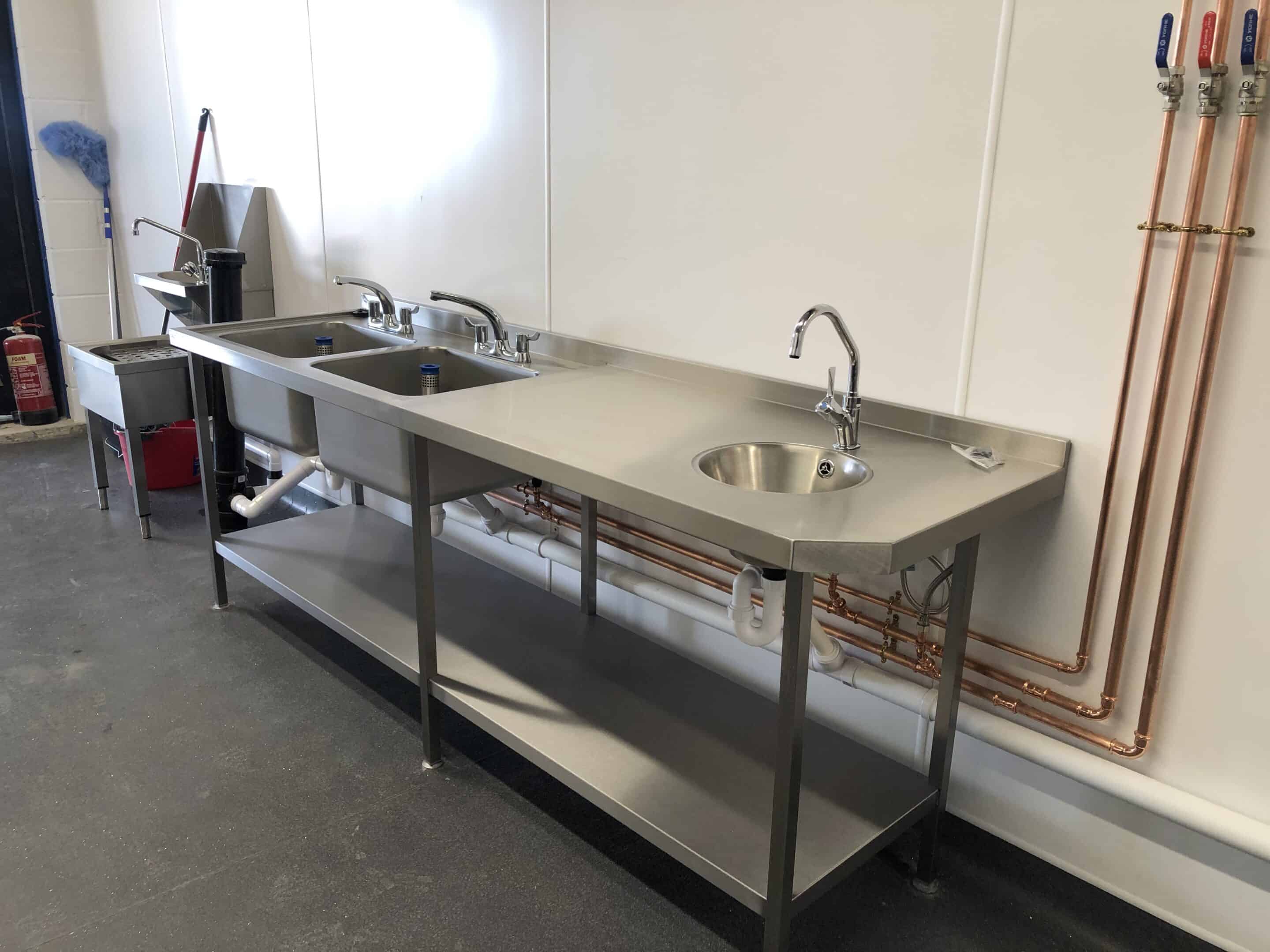 Prep sink with copper pipework at Unita Quattro, Ashford