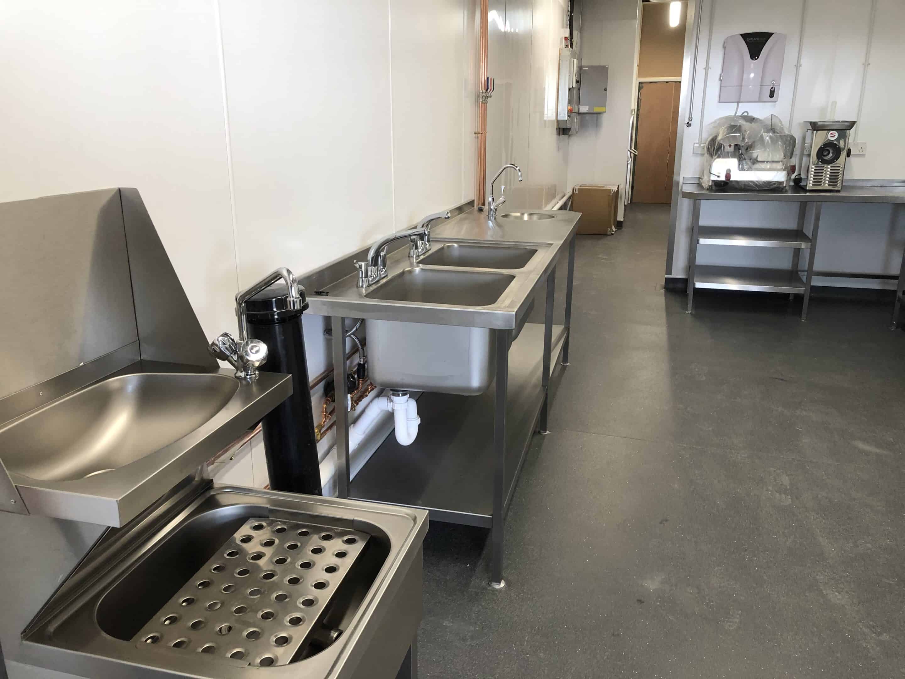Prep sinks and mincer at Unita Quattro, Ashford